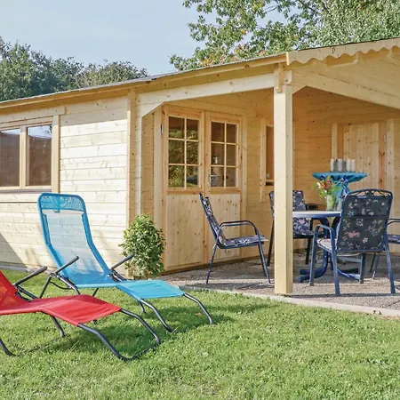 44 Hébergement de vacances Altefähr